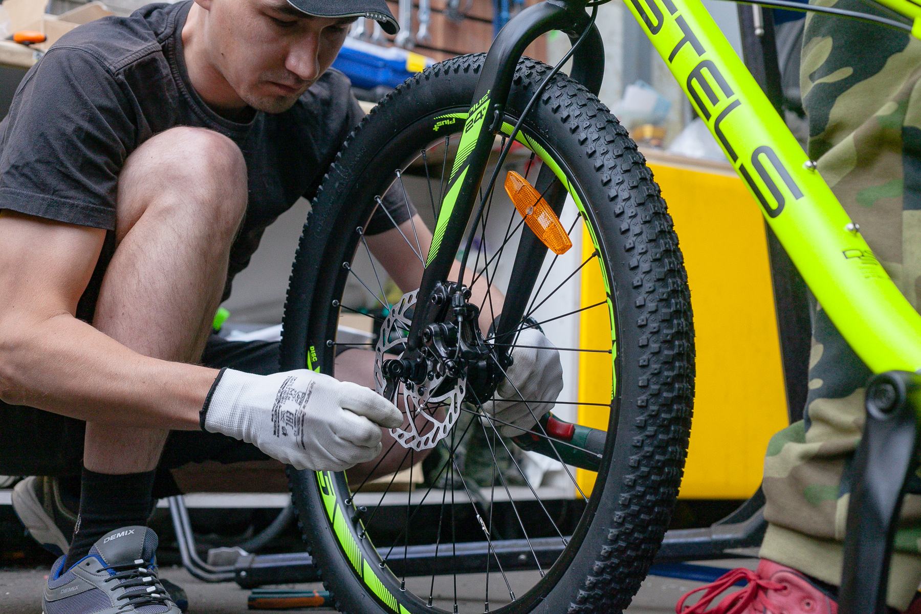 Professional Bicycle Wheel Repair and Alignment